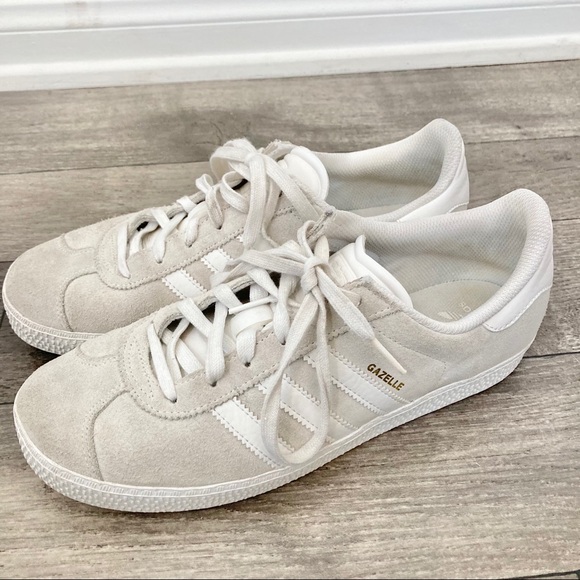mens white gazelles size 8